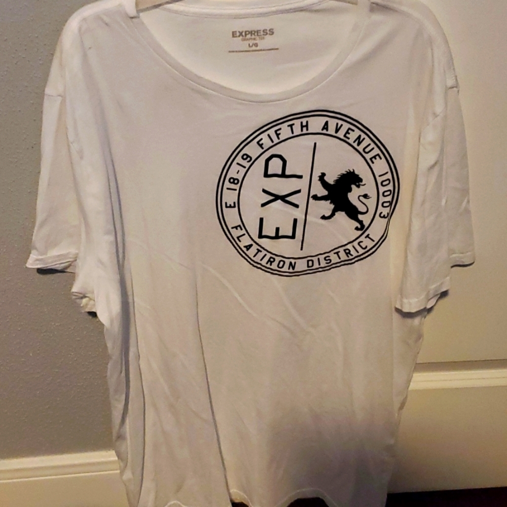 New Large white Express T shirt